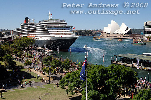 Queen Victoria and the Sydney Opera House at Circular Quay Sydney.