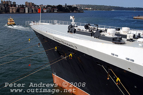 The bow of the Queen Elizabeth 2 from the observation deck of the Overseas Passenger Terminal, Circular Quay Sydney.