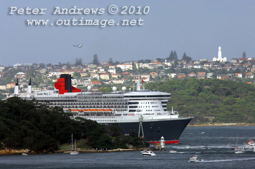 The Queen Mary II arives in Sydney during its second visit to Australia, Sunday March 7, 2010. Photo copyright Peter Andrews, Outimage.