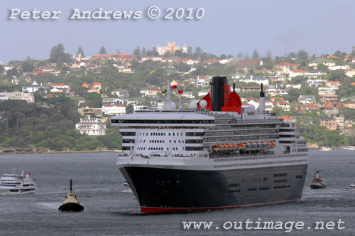 The Queen Mary II arives in Sydney during its second visit to Australia, Sunday March 7, 2010. Photo copyright Peter Andrews, Outimage.