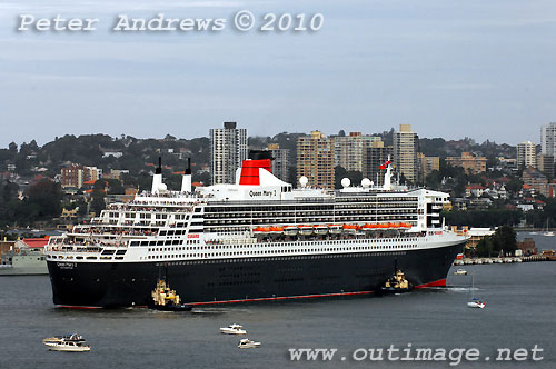 The Queen Mary II arives in Sydney during its second visit to Australia, Sunday March 7, 2010. Photo copyright Peter Andrews, Outimage.