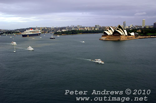 The Queen Mary II arives in Sydney during its second visit to Australia, Sunday March 7, 2010. Photo copyright Peter Andrews, Outimage.