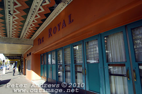 The Royal Theatre on Hunter Street. Photo copyright Peter Andrews, Outimage Publications.