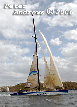 Grant Wharington's 98 foot IRC Maxi Skandia leads the fleet out of the harbour after the 2006 Sydney to Gold Coast Yacht Race.