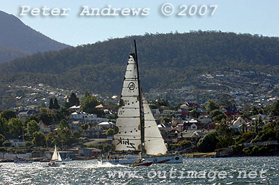 Ichi Ban much closer to the finishing line for the 2007 Rolex Sydney Hobart Yacht Race.