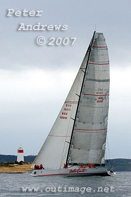 Wild Oats at the Iron Pot lighthouse.