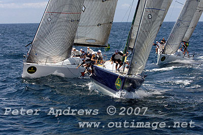 Kokomo, Sputnik and White Cloud approaching the top mark.