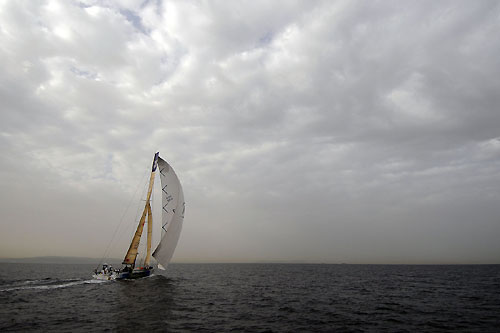 Telefnica Blue returns to the race after pulling out overnight to make repairs, after the start of Leg 1 of the Volvo Ocean Race 2008-09. Photo copyright Dave Kneale and Volvo Ocean Race.
