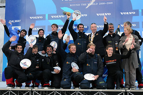 Telefonica Black, skippered by Fernando Echavarri (ESP), finished sixth in leg 7 from Boston to Galway, crossing the line at 03:58:02 GMT, May 24, 2009. Photo copyright Dave Kneale / Volvo Ocean Race.