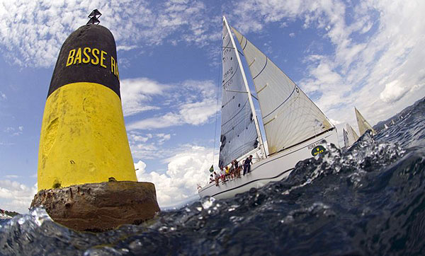 The fleet passing by the cardinal mark during the first day of the 2008 Giraglia Rolex Cup.