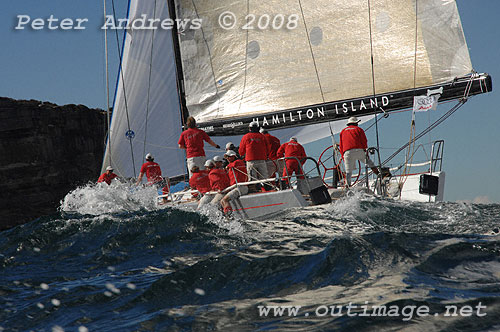 Bob Oatley's Reichel Pugh 66 Wild Oats X at the heads after the start of the 2008 Sydney to Gold Coast Yacht Race.