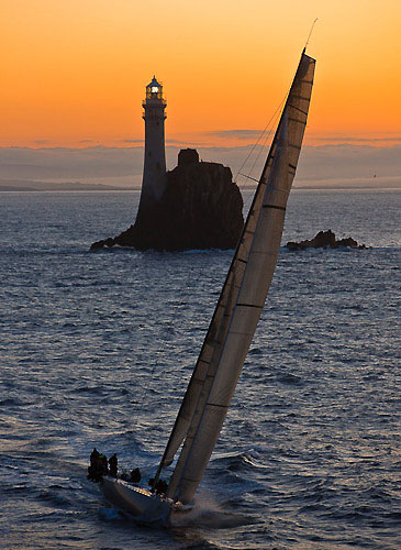 Niklas Zennstrom's JV 72 Ran 2 at the Fastnet Rock, during the Rolex Fastnet Race 2009. Photo copyright Rolex - Carlo Borlenghi. 