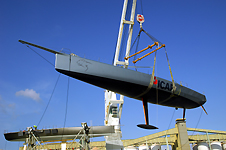 Mike Slade's ICAP Leopard with Niklas Zennström's Rán 2, being lifted off the Beluga Elegance at Port Kembla Harbour, New South Wales Australia, Tuesday December 15, 2009. Photo copyright Peter Andrews.