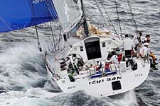 Chopper photos of the Hobart start by Howard Wright.