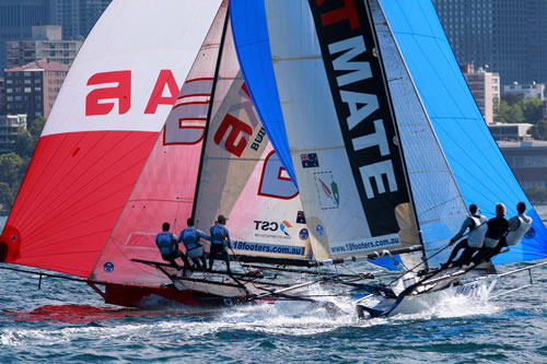 The 18 Footers Life Members Trophy on Sydney Harbour, October 17, 2010. Photo copyright, The Australian 18 Footers League.