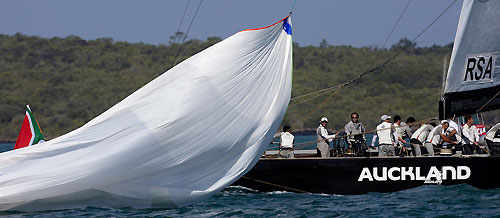 Team Shoholoza, Louis Vuitton Pacific Series, Auckland, 5/02/2009. Photo copyright Stefano Gattini / www.carloborlenghi.com