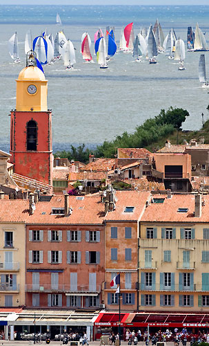 St Tropez, 16/06/10. Giraglia Rolex Cup 2010, The fleet after the start in Saint Tropez. Photo copyright Carlo Borlenghi.